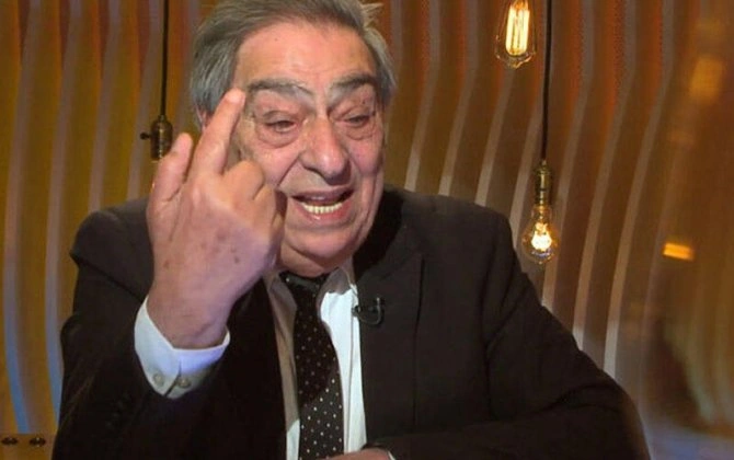 “Niyə ceyranın balası doğulan kimi qaça bilir, insan övladı YOX?"