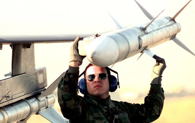 "Rusiya Ukraynaya kütləvi raket və dron zərbələri endirib" - Ukrayna KİV-ləri