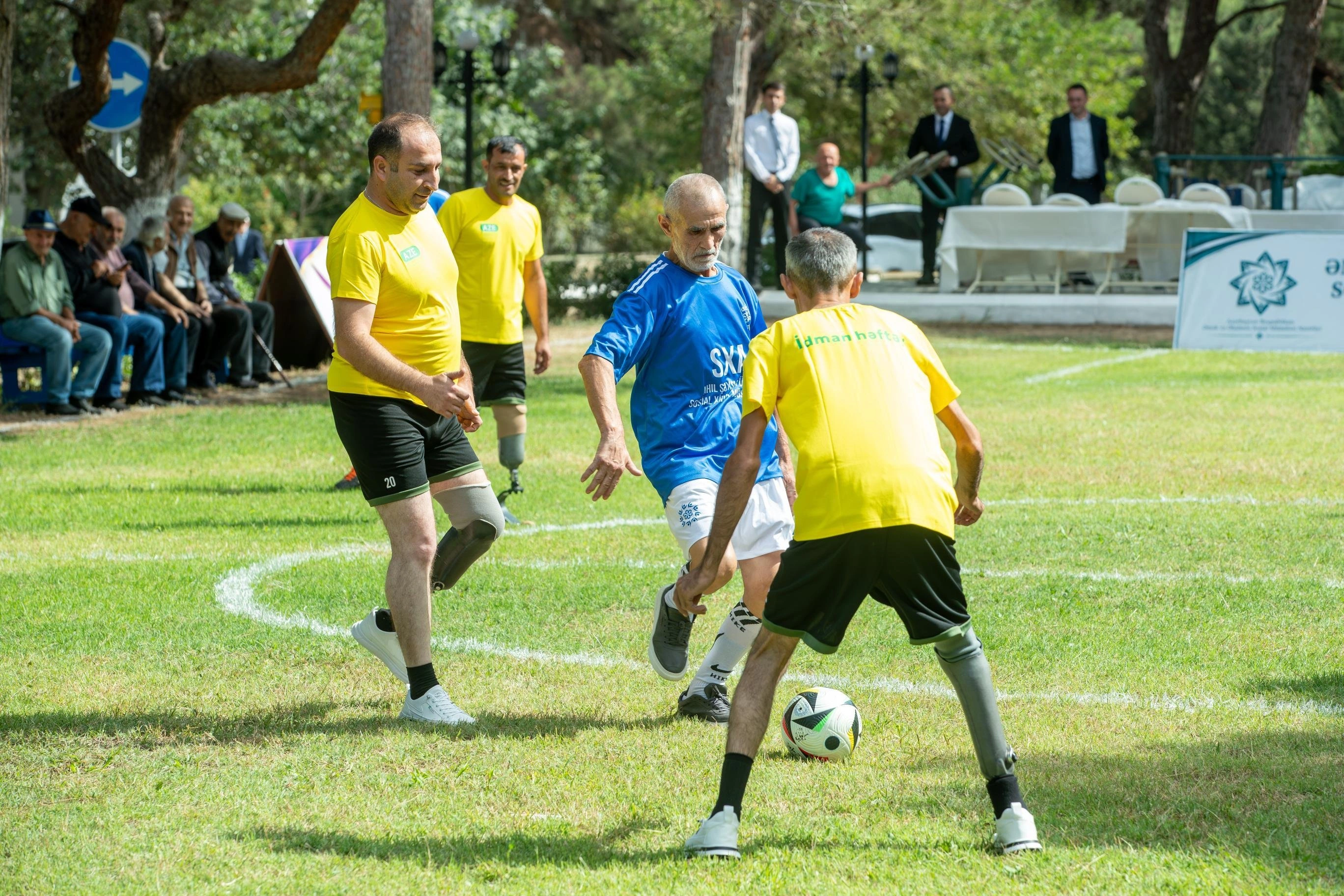Ahıllarla müharibə ilə əlaqədar əlilliyi olan şəxslər arasında futbol yarışı keçirildi - FOTO