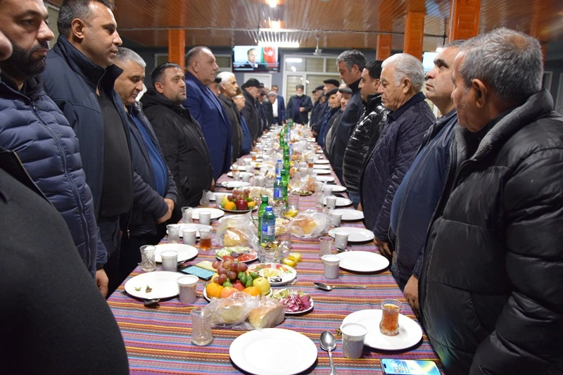 Binəqədidə Ulu Öndərin anım günü ilə bağlı ehsan süfrəsi təşkil edilib