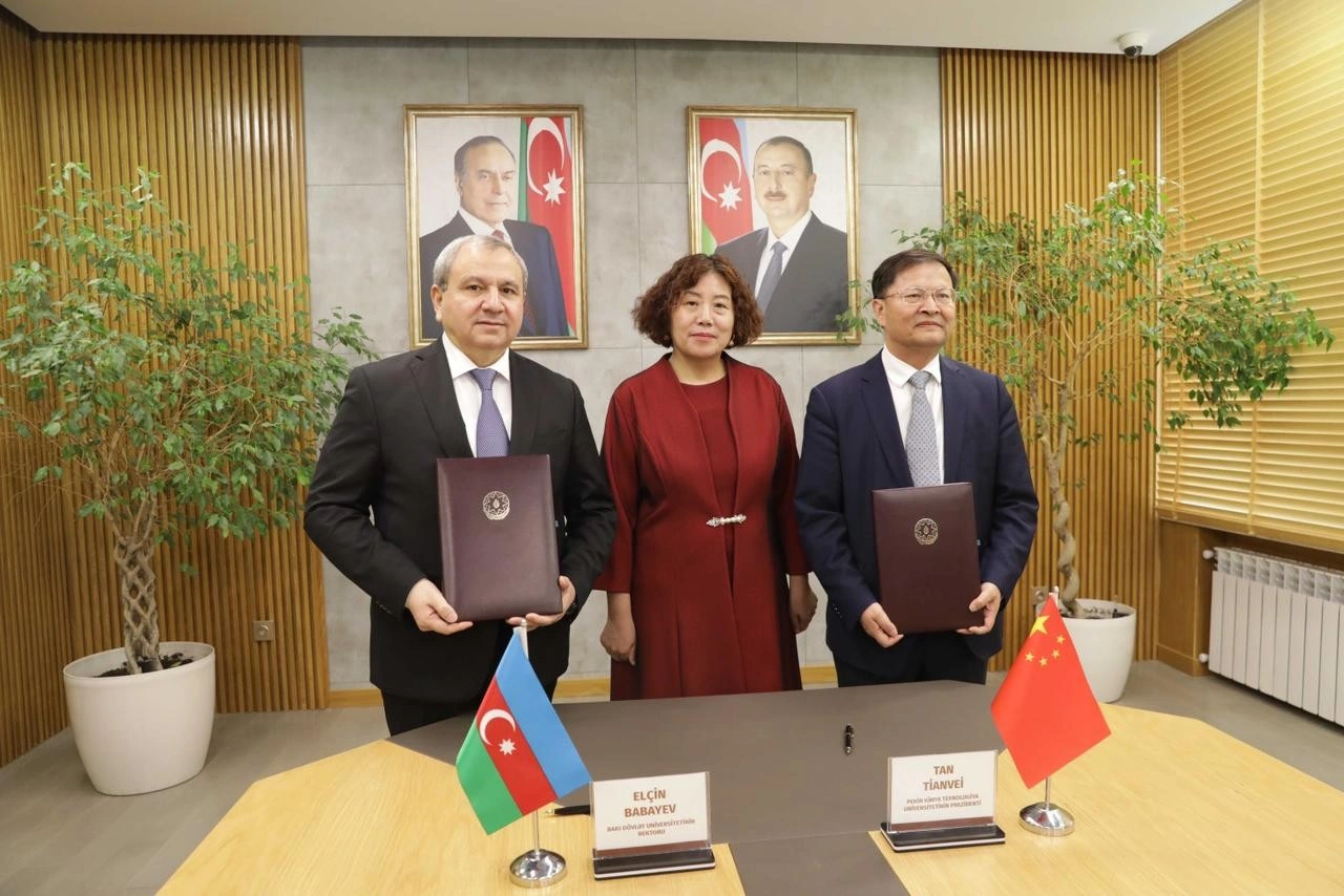 BDU və Çinin bu universiteti arasında müqavilə imzalandı - FOTOLAR