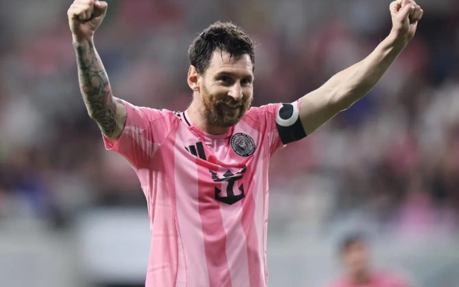 Lionel Messi cərimə zərbəsindən vurulan qolların sayına görə Jairə çatıb