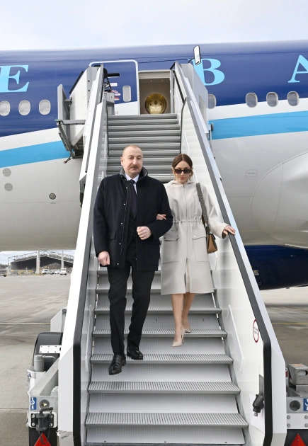 İlham Əliyev Almaniyada səfərdədir - FOTO