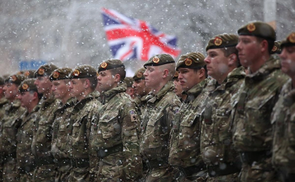 "Telegraph": Naytton hərbi məqsədlər üçün Britaniyanın vəsaitinin olmadığını iddia edir
