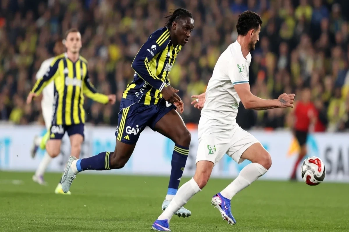 “Fənərbaxça” öz meydanında vacib iki xal itirib