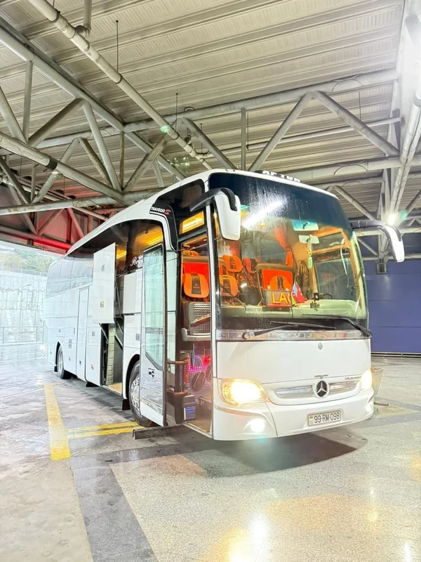 Bakı-Laçın reysi üzrə ilk avtobus yola düşüb - FOTO