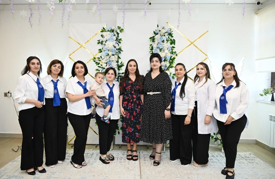 Leyla Əliyeva Şəkidə Uşaq evi sosial xidmət müəssisəsinin sakinləri ilə görüşdü – FOTO
