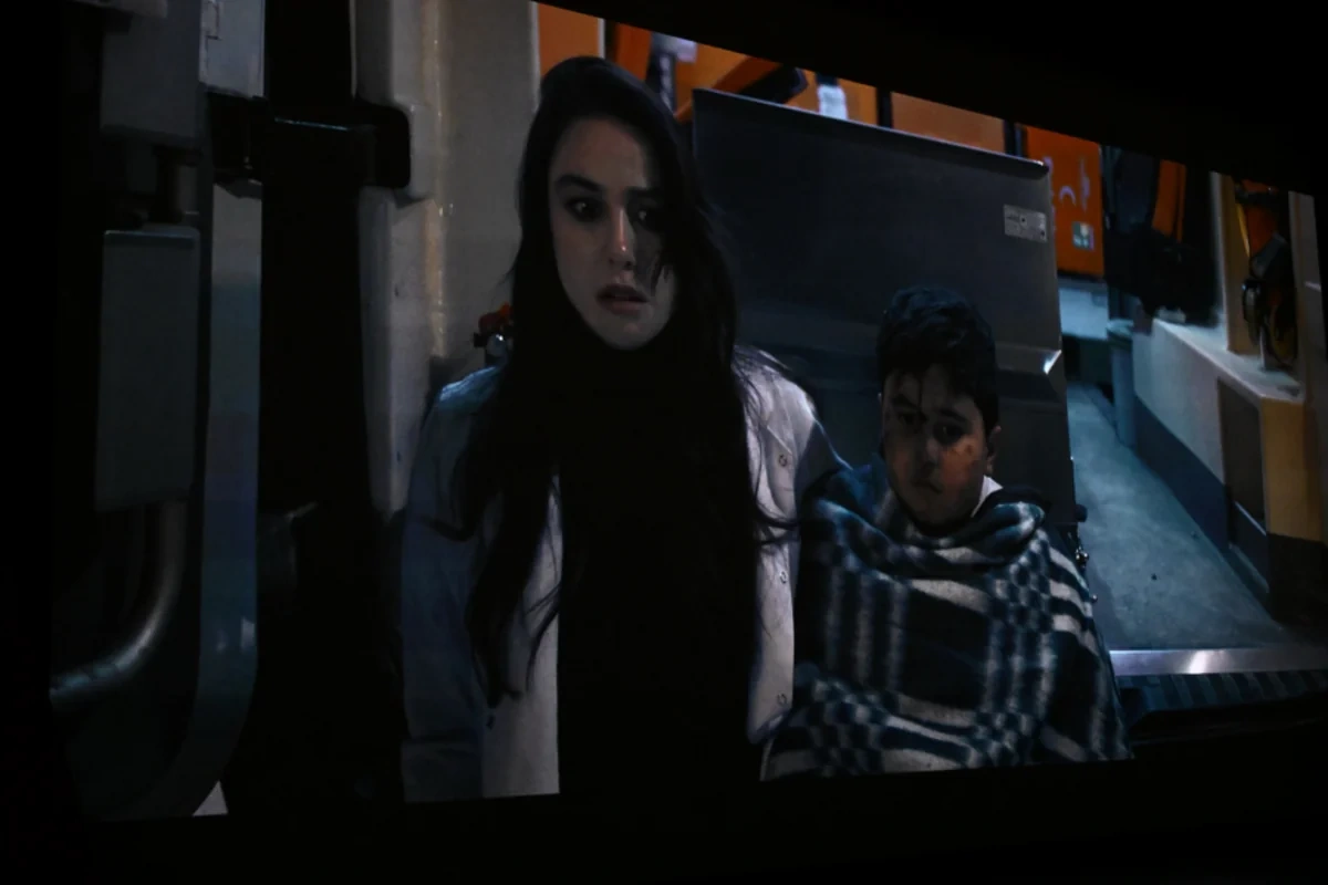 "44" bədii filminin premyerası baş tutub: Arzu Əliyeva və Alyona Əliyeva təqdimatda iştirak ediblər