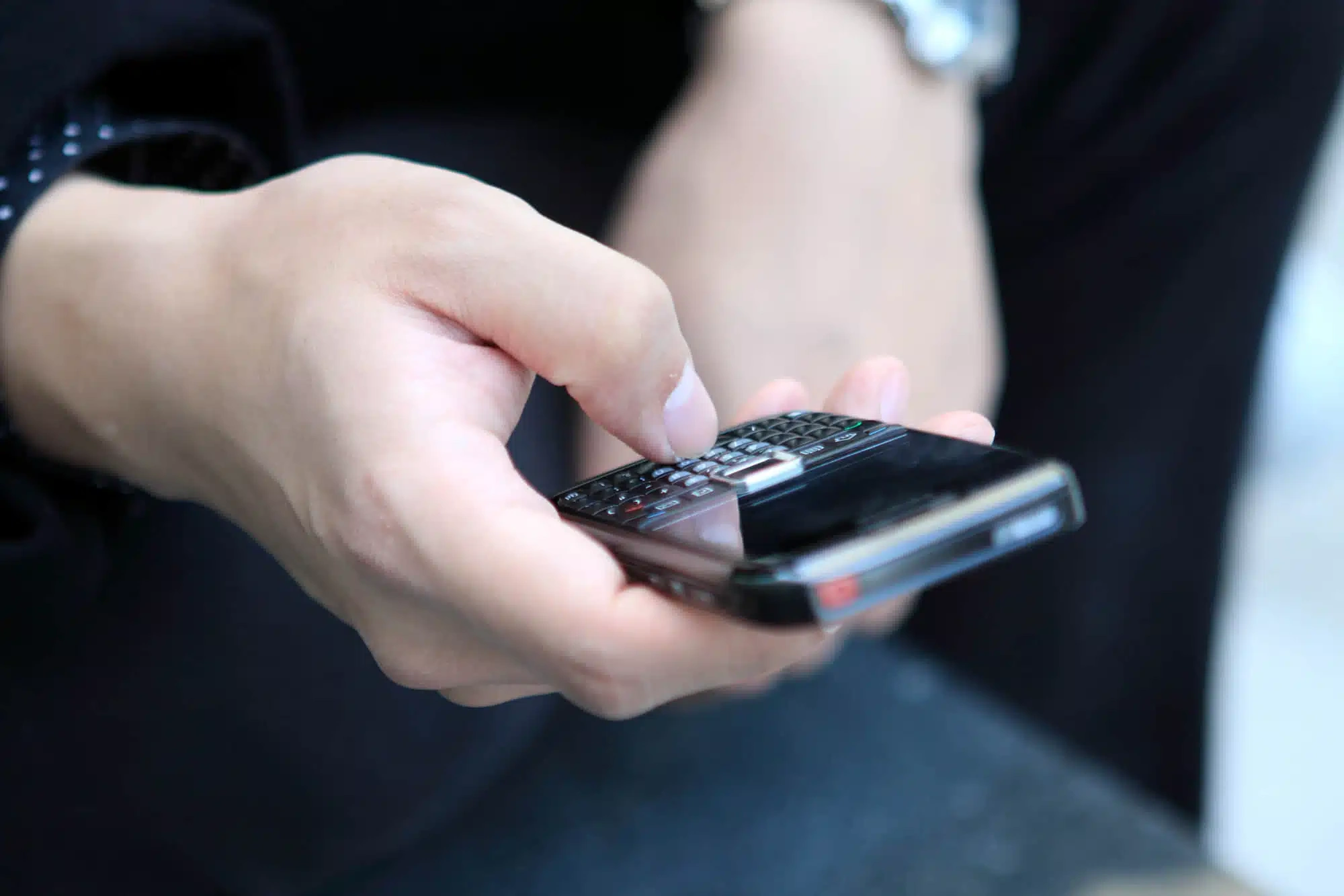 Telefon danışığı niyə “salam”la başlayır? – 150 illik maraqlı tarix