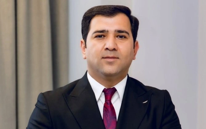 Tələbələrindən Babək Niftəliyevə sürpriz - VİDEO