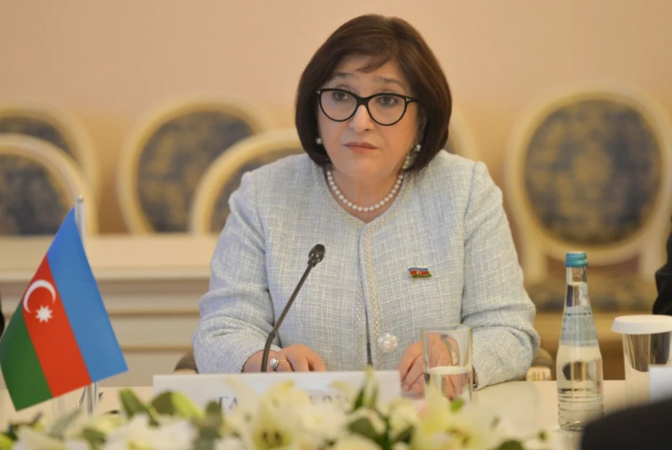 Sahibə Qafarova Rusiyada qırğızıstanlı həmkarı ilə görüşüb - FOTO