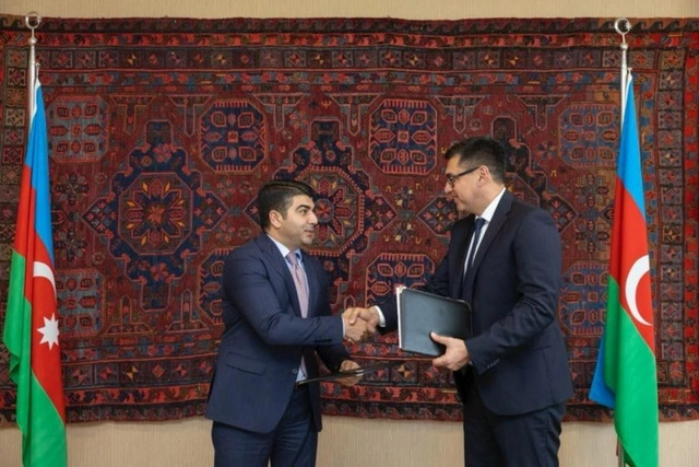 SOCAR "Bahar" və "Qum-dəniz" yataqlarında qazma işləri üzrə yeni əməkdaşlıq memorandumu imzalayıb - FOTO