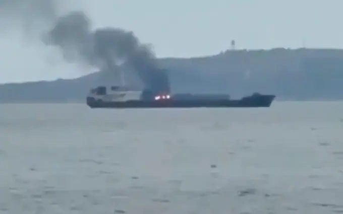 "Ukrayna Azov dənizini Rusiya gəmilərinin qəbiristanlığına çevirib" - "The Telegraph"