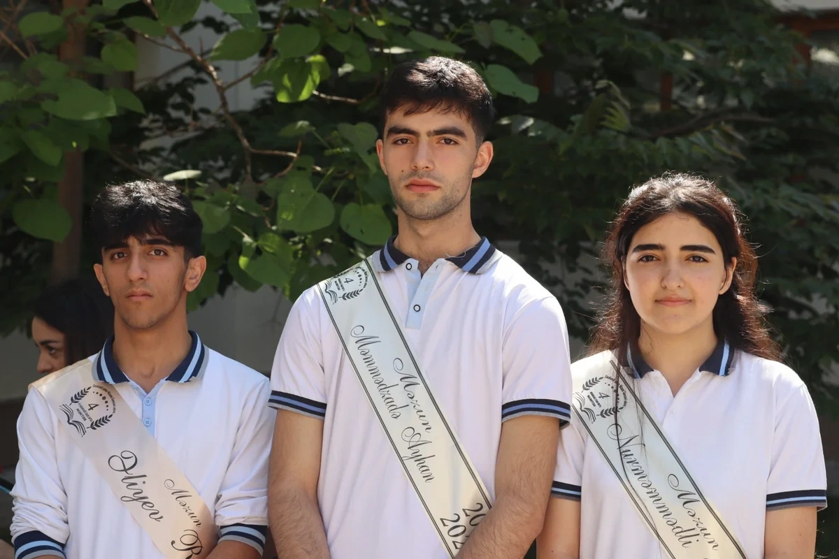 Xankəndi, Xocalı və Ağdərə məktəblərində "Son zəng" çalındı - FOTO