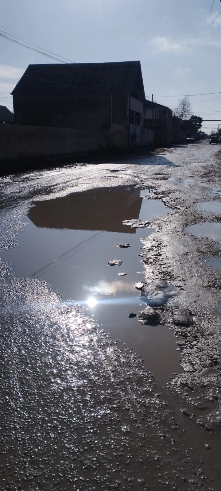 “Yollarda quyular əmələ gəlib, avtobusla gedəndə iç orqanlarımız yerindən çıxır” - FOTO+ÖZƏL