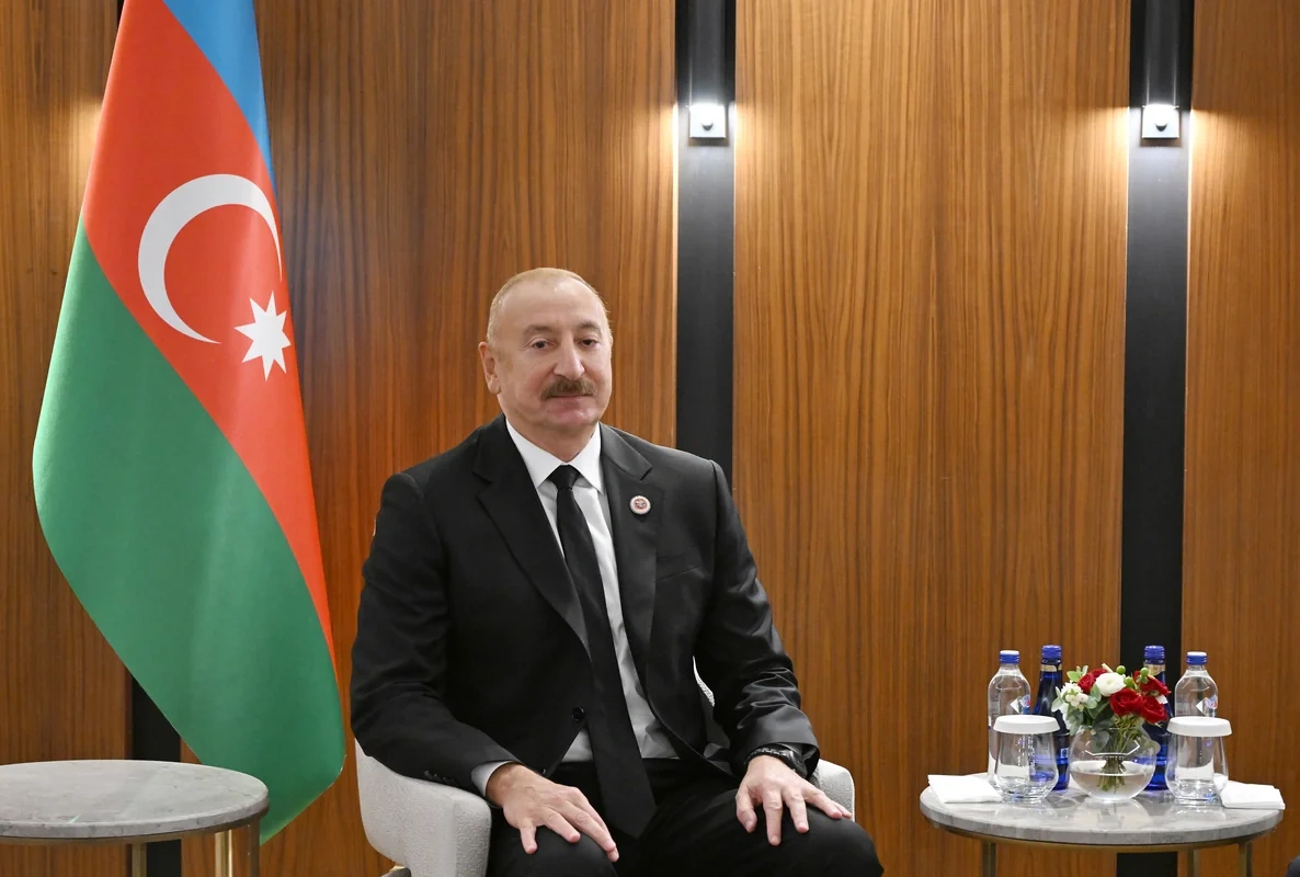 İlham Əliyev Rəcəb Tayyib Ərdoğanla görüşdü - FOTO - YENİLƏNİB