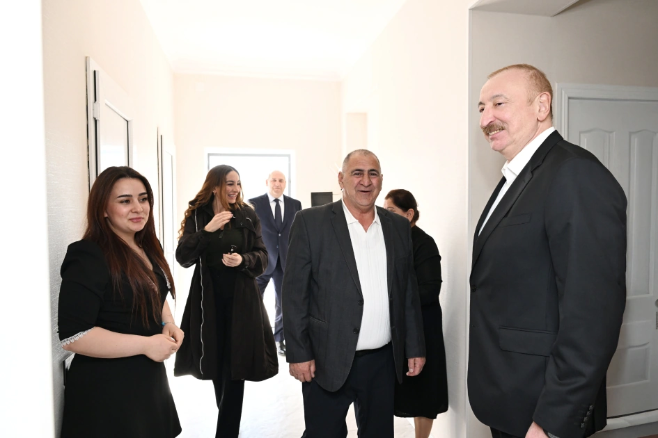 İlham Əliyev Xocavənd kəndində görülmüş işlərlə tanış olub - FOTO - YENİLƏNİB