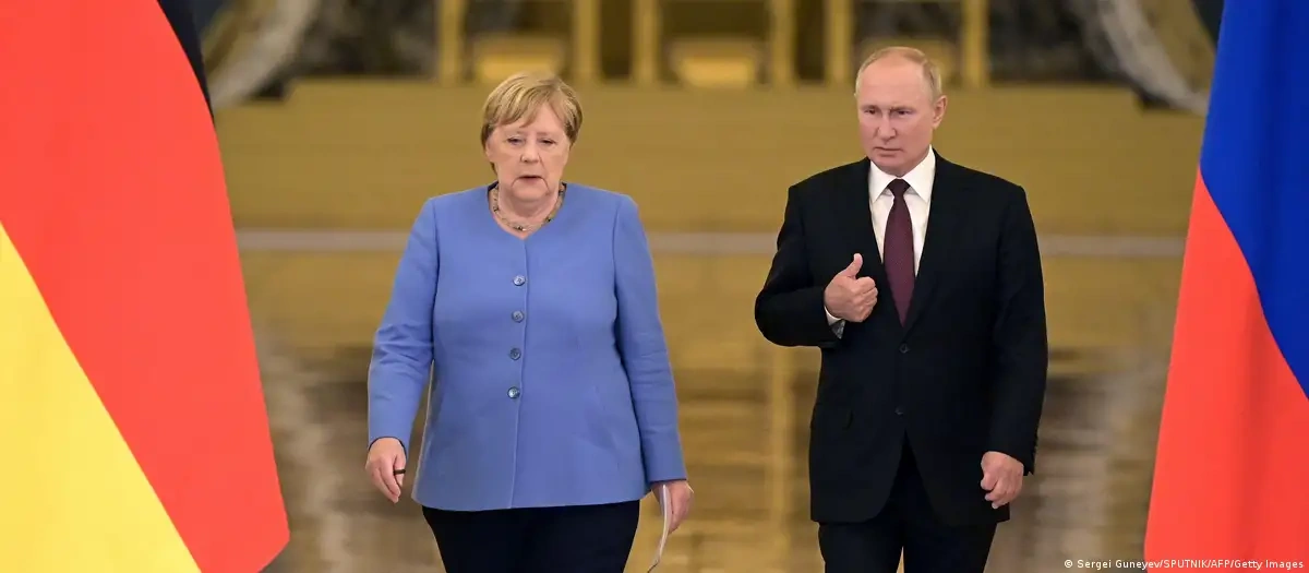 "Merkel kartı" və Kremlin Donbas şərti: Avropa Moskva ilə yeni danışıqlara hazırlaşır - "Deutsche Welle"