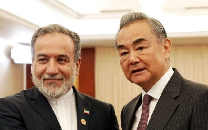 Van İ: Çin İranın qanuni iddialarını dəstəkləyir