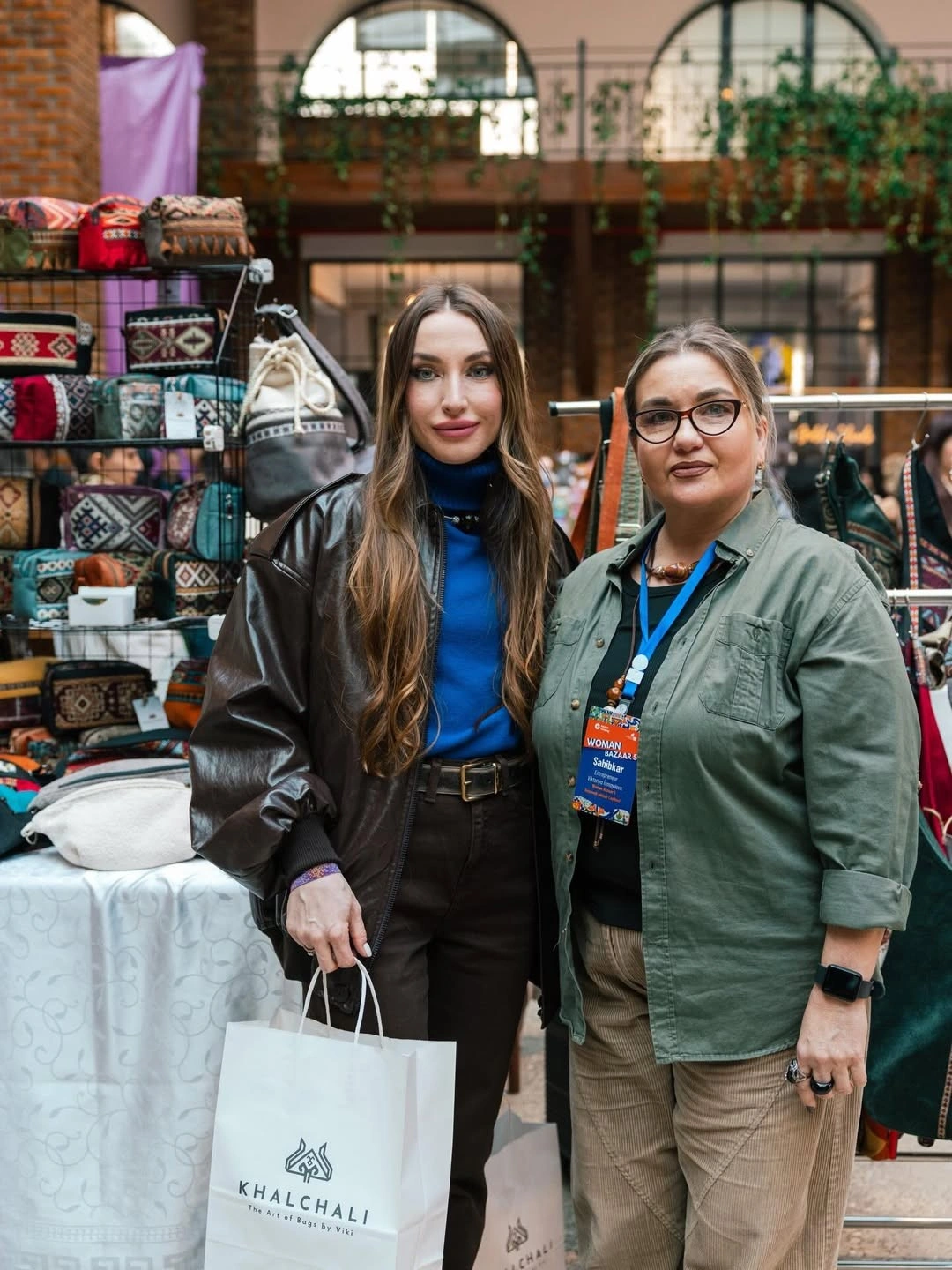Prezidentin qızları və gəlini "Woman Bazaar" festivalında - FOTOLAR