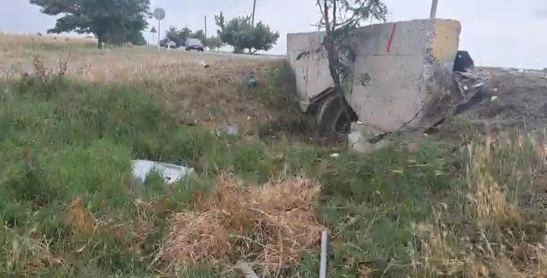 Bərdədə ağır qəza - Hərbçi həlak oldu-FOTO-Yenilənib