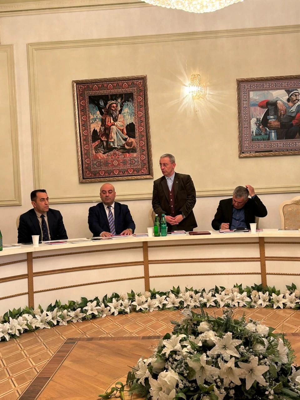 Yazıçı-publisist Emil Nəsirlinin yeni kitabının təqdimatı keçirildi - FOTO