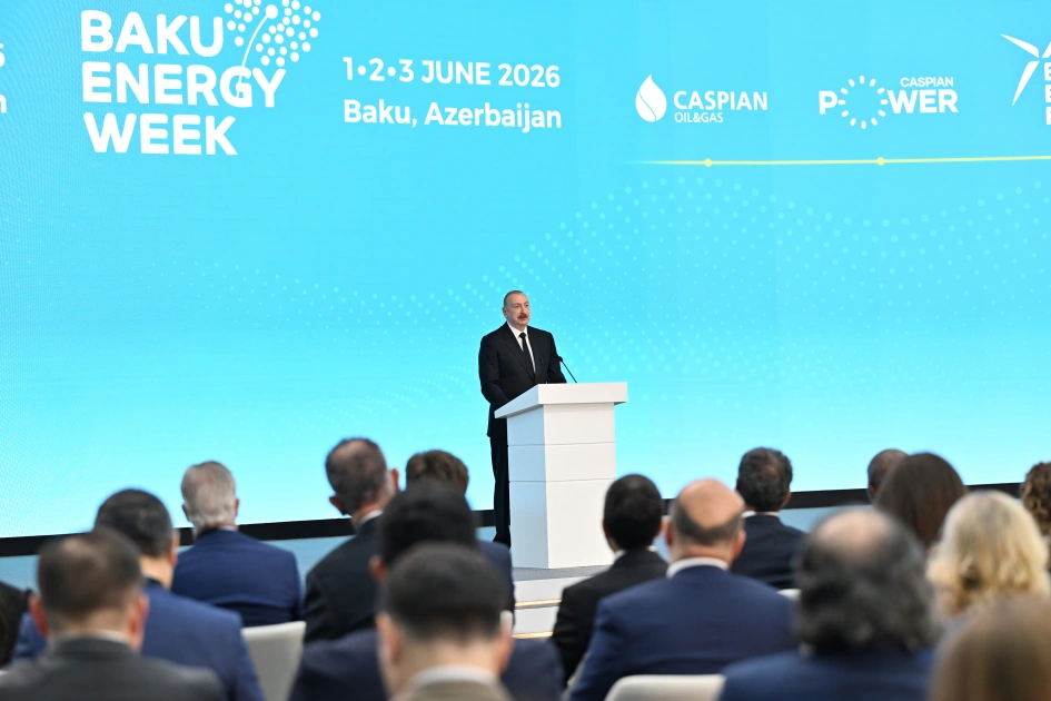 İlham Əliyev Bakı 31-ci "Baku Energy Forum"un rəsmi açılış mərasimində çıxış etdi - YENİLƏNİB + FOTO
