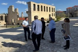 İrlandiya parlament nümayəndə heyəti Şuşa və Xankəndi şəhərlərində olub - FOTO