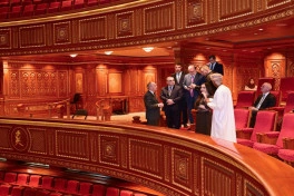Leyla Əliyeva Maskatda Sultan Opera Evində olub - FOTO