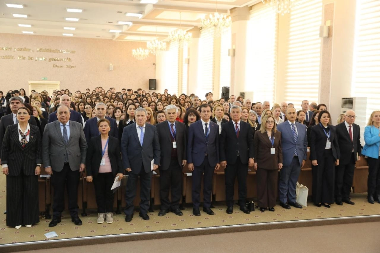 BSU-da Beynəlxalq Türkoloji Tədqiqatlar Konfransı keçirildi - FOTOLAR