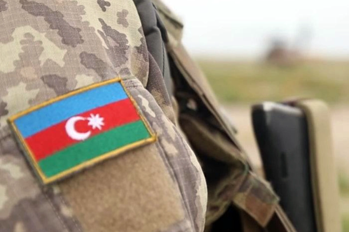 Azərbaycan Prezidenti şəhid hərbçiləri təltif edib - SİYAHI