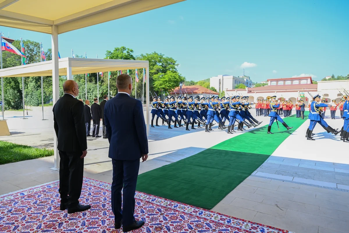 İlham Əliyev Şuşada Peter Pelleqrinini qarşıladı - FOTO