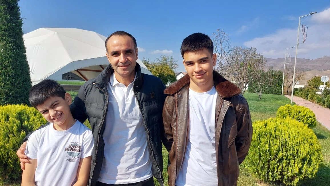 Ağdərəyə köçürülən sakinlər yeni evlərinə çatıblar - FOTOLAR