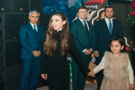 Heydər Əliyev Fondu uşaqlar üçün bayram şənliyi təşkil edib - FOTO