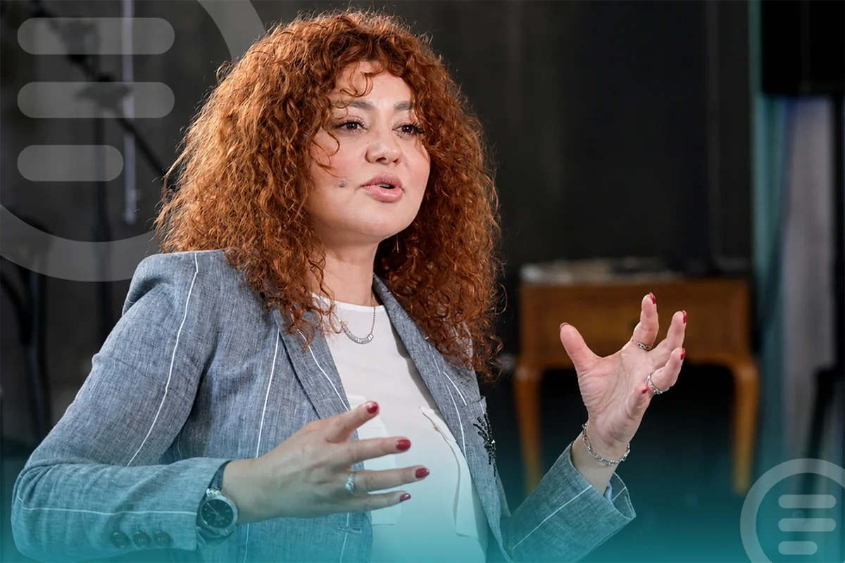 Səhnəyə təsadüfən gəldi, illərlə rol gözlədi: "Mənə "eqolu" deyirdilər, indi bundan zövq alıram"