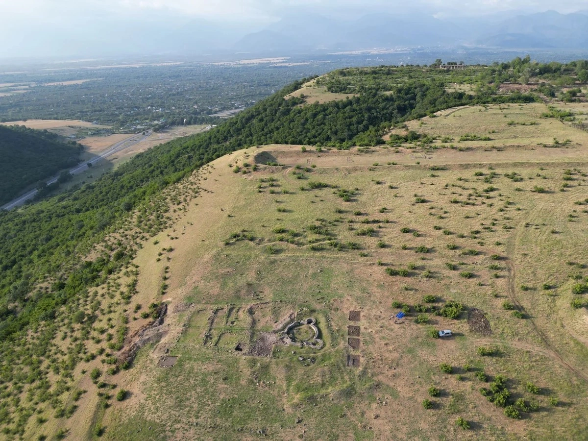 Kilsədağ kompleksində 10-dan artıq bürc yeri aşkarlanıb - FOTO