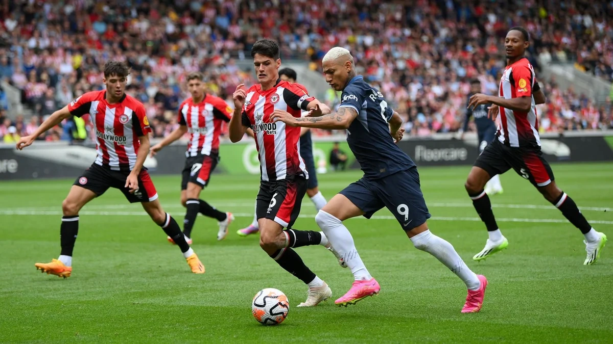 İngiltərə Premyer Liqası: "Brentford" "Tottenhem"i sarsıtdı