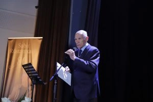 Şuşa Dövlət Teatrında Sabir Rüstəmxanlı poetik rüzgarı