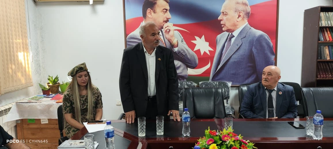 Qarabağ döyüşçüsü, şəhid atası Əkbər Rüstəmovun kitabının təqdimatı keçirildi - FOTO