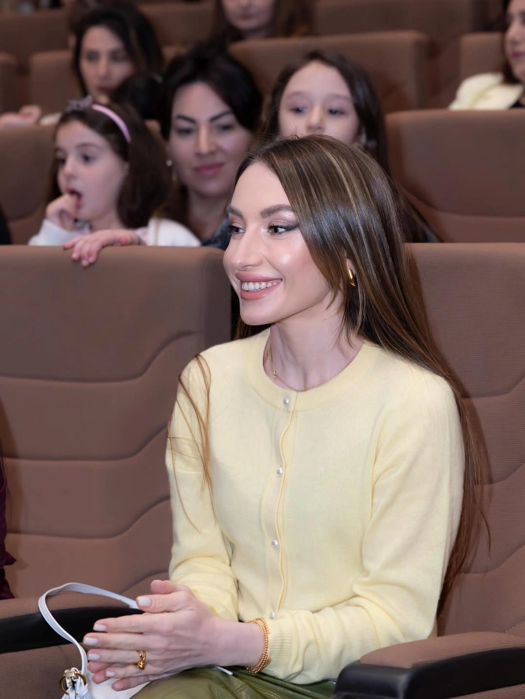 Prezidentin qızı və gəlininin film təqdimatından - FOTO