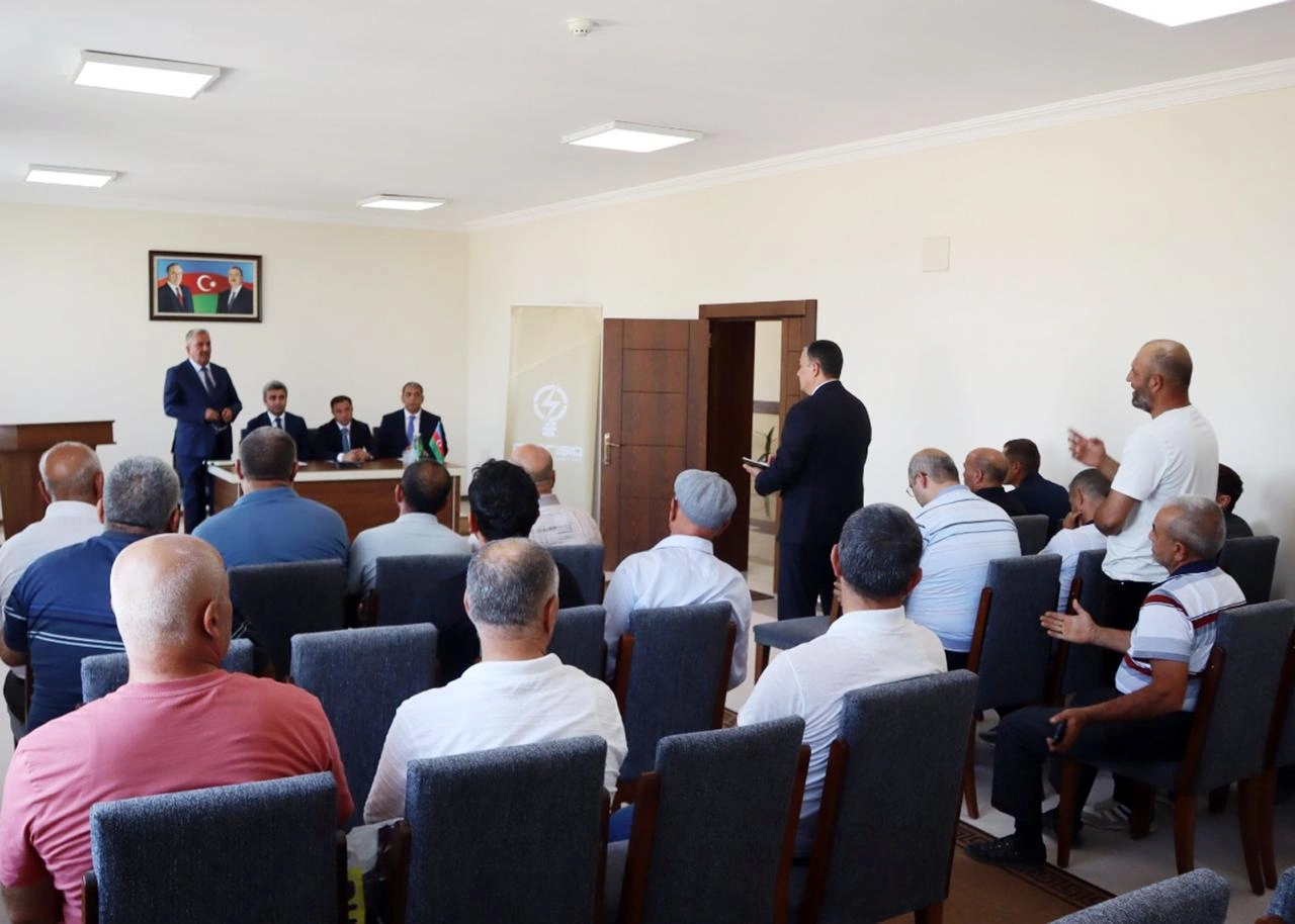 “Azərişıq” ASC-nin nümayəndələri Culfada fermer və sahibkarlarla görüşüb - Fotolar