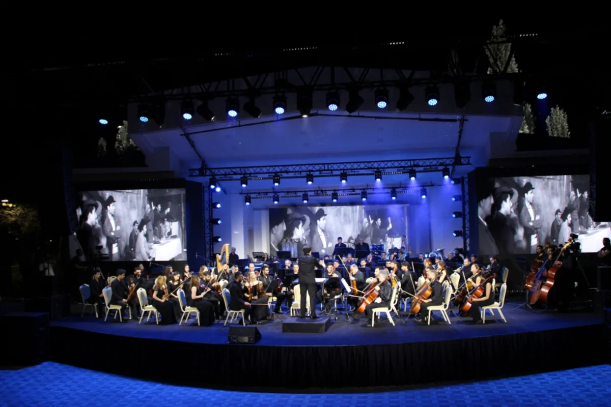 İlk dəfə Qəbələ Festivalında Azərbaycan kinofimlərindən musiqilər səsləndirilib - FOTO