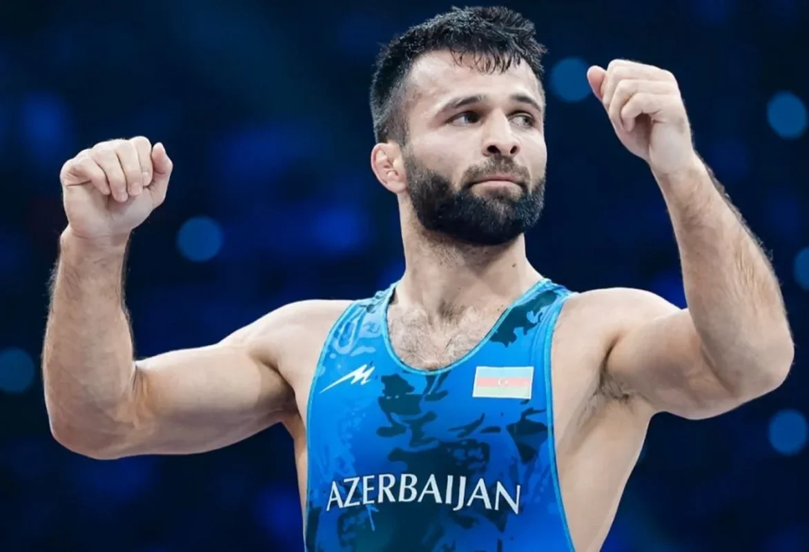 Eldəniz Əzizli beşinci dəfə dünya çempionu oldu