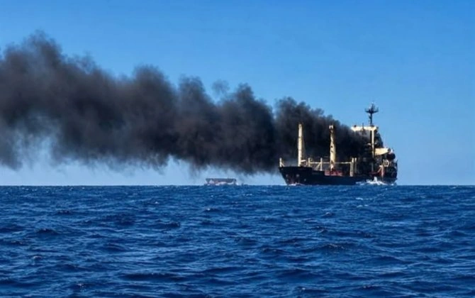 SEPAH Hörmüz boğazında üç neft tankerini vurdu
