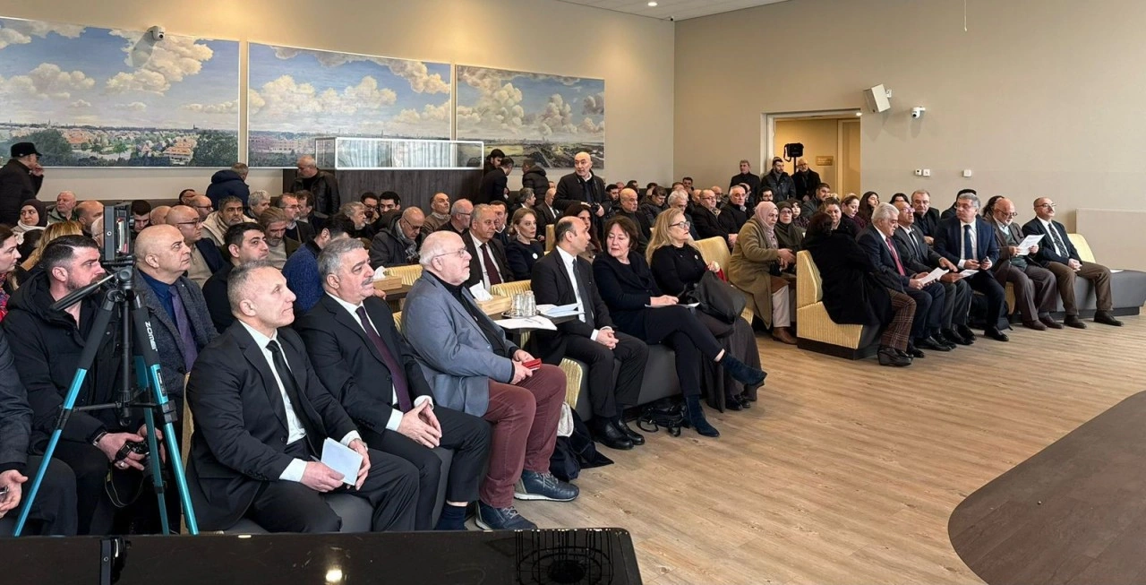 Xocalı soyqırımı qurbanları Haaqada anılıb - FOTOLAR