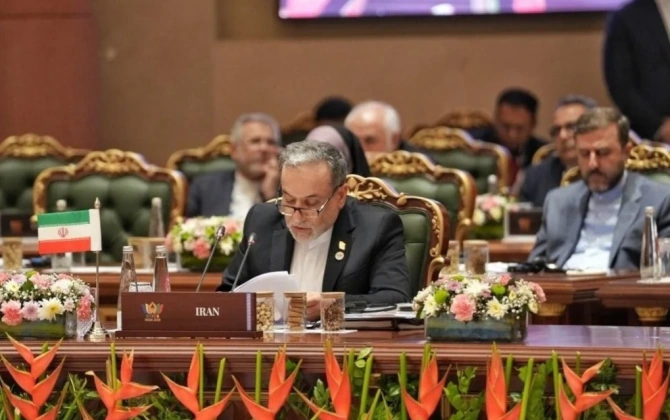 Abbas Əraqçi: Əməkdaşlıq yeganə xilas yoludur