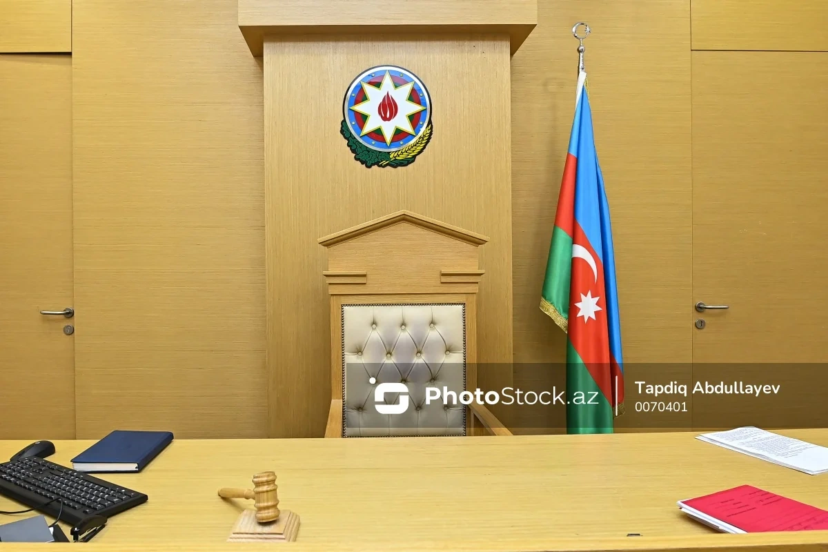 Bakıda qadın müğənnini döyən şəxslə bağlı YENİ QƏRAR