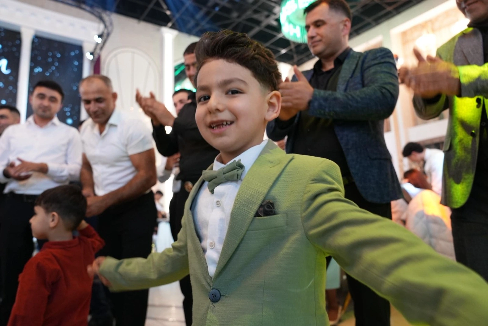 “Hadrut Fatehi”nin adını vəsiyyət etdiyi, üzünü görmədiyi oğlu Alparslan: “Bizi ayağa qaldırdı, ona evin böyük kişisi deyirik” - FOTO+ÖZƏL