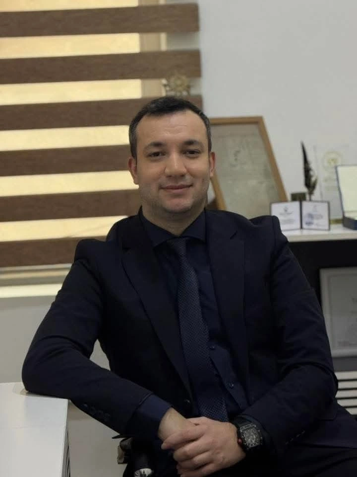 Tanınmış aparıcı "Space TV"dən getdi - FOTO