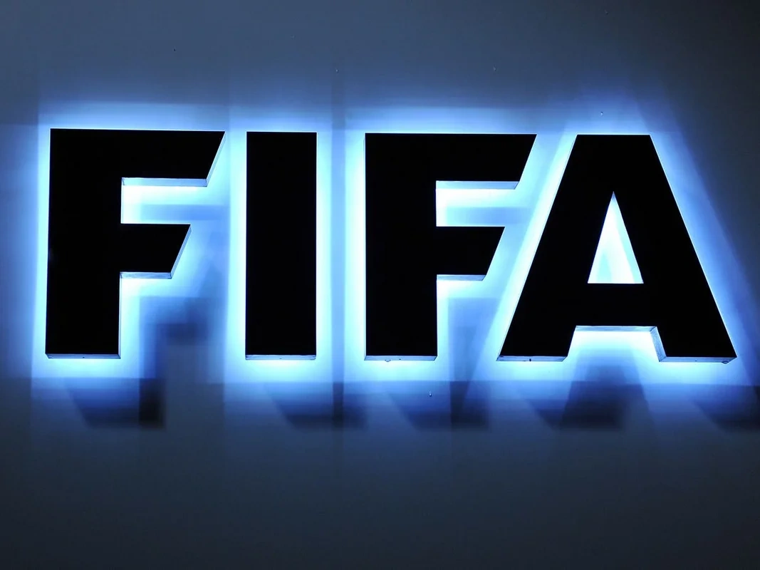 FIFA iki türk klubuna transfer qadağası qoydu